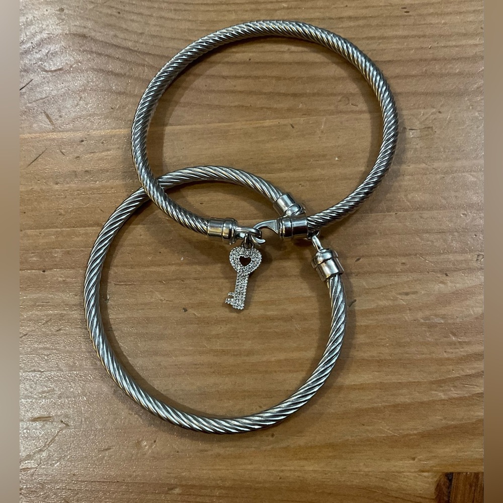 DSMK stainless steel: twisted cable bangle bracelet duo/set one w/ key charm.